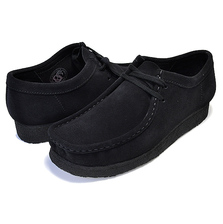 Clarks WALLABEE LO BOOT BLACK SUEDE 26133279画像
