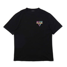 GUESS MEN'S S/SLV OVERSIZED TEE SHIRT W/CHEST & BACK MULTI PRINT BLACK MJ2K8601AT-BLK画像