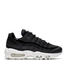 NIKE WMNS AIR MAX 95 SE BLK/BLK-SMMT WHT-PLTNM TNT AQ4138-001画像