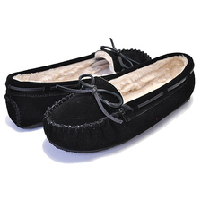 MINNETONKA CALLY SLIPPER BLACK 4010画像
