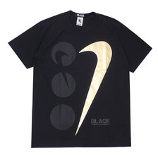 BLACK COMME des GARCONS &times; NIKE GOLD FOIL THREE DOT TEE BLACK画像