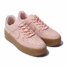 NIKE W AF1 SAGE LOW LX WSHD CRL/WSHD CRL-GM LT BRWN-W AR5409-600画像