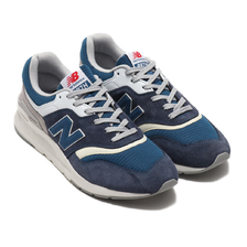new balance CM997HDQ NAVY画像