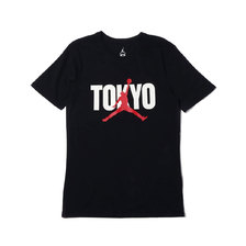 NIKE AS MJ BACK IN TOKYO SS TEE BLACK/GYM RED 839887-016画像