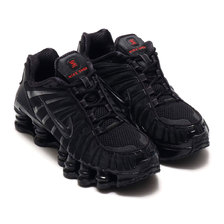 NIKE W SHOX TL BLACK/BLACK-MTLC HEMATITE-MAX ORANGE AR3566-002画像