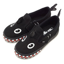 VANS KIDS SLIP-ON V SHARK WEEK PHIN VN0A3488V4H画像