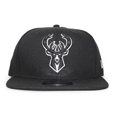 NEW ERA MILWAUKEE BUCKS SNAPBACK BLACK NRNE70353702画像