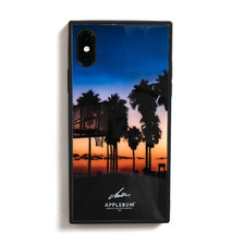 APPLEBUM &times; Gizmobies Sunset Playground iPhone XS Case画像
