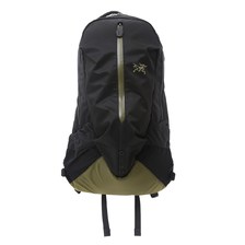ARC'TERYX Arro 22 Backpack OLIVE L07277200画像