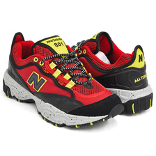 new balance ML801GLE TEAM RED画像