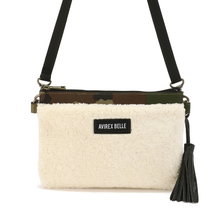 AVIREX FLOCKE BOA SACOCHE BAG 641931111画像