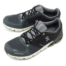 On M Cloudflyer BLACK/WHITE 11.0000画像