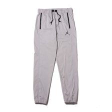 NIKE M J JUMPMAN WVN PNT ATMOSPHERE GREY/BLACK AV1840-059画像