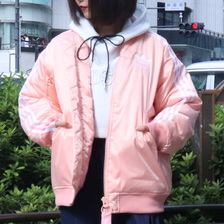 adidas LONG BOMBER JACKET GLOW PINK ED7601画像