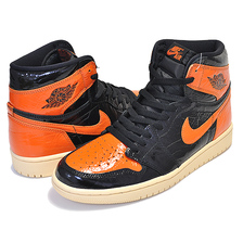 NIKE AIR JORDAN 1 RETRO HI OG SHATTERED BACKBOARD 3.0 black/starfish-pale vanilla 555088-028画像