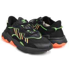 adidas OZWEEGO CORE BLACK / SOLAR GREEN / HI-RES CORAL EE5696画像