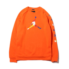 NIKE M J SPRT DNA HBR FLEECE CREW BRILLIANT ORNGE AV0044-820画像
