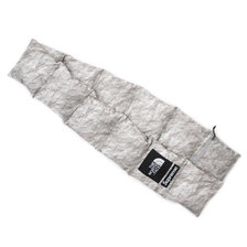 Supreme &times; THE NORTH FACE 19FW Paper Print 700-Fill Down Scarf PAPER PRINT画像