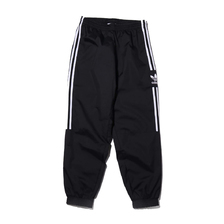 adidas LOCK UP TRACK PANTS BLACK FM9886画像
