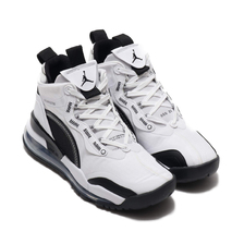 JORDAN BRAND JORDAN AEROSPACE 720 WHITE/BLACK-MTLC PLATINUM BV5502-101画像