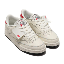 Reebok CLUB C REVENGE MU CHALK/EXCELLENT RED/TRUE GRAY FW5651画像