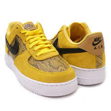 NIKE AIR FORCE 1 07 PRM CHROME YELLOW/BLACK-CLUB GOLD BQ4424-700画像