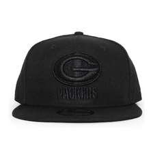 NEW ERA GREEN BAY PACKERS SNAPBACK BLACKOUT NE33140画像