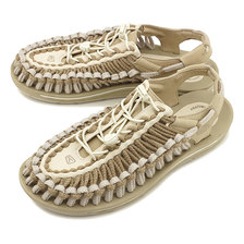 KEEN M UNEEK FLAT Safari/Silver Birch 1023063画像
