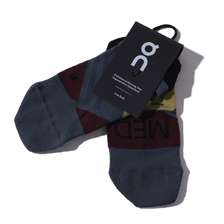 On Low Sock Shadow/Mulberry 302-00059画像