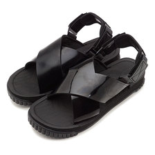 SHAKA FIESTA PATENT BLACK 433140画像