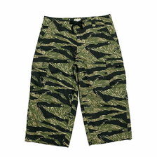 BURGUS PLUS 3/4 Length Wide Cargo Pants Tiger Camo BP20301画像