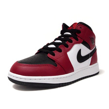 NIKE AIR JORDAN 1 MID GS "CHICAGO BLACK TOE" BLACK/BLACK/GYM RED 554725-069画像