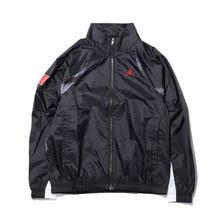JORDAN BRAND AS M J LGC AJ11 LTWT JACKET BLACK/UNIVERSITY RED CW0864-010画像
