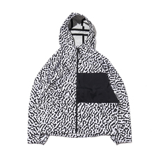 NIKE AS M NRG ACG AOP 2.5L PCK JKT WHITE/BLACK/BLACK CK6819-100画像