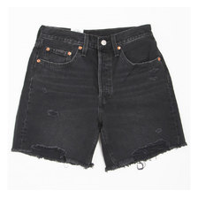Levi's PREMIUM WOMEN'S 501 MID THIGH SHORTS BEE'S KNEES 85833-0000画像