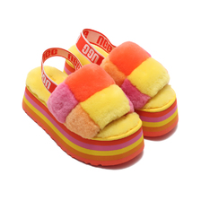 UGG Disco Checker Slide PRIDE RAINBOW YELLOW 1113490-PRYW画像