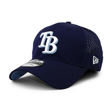 NEW ERA TAMPA BAY RAYS 9TWENTY PERF PIVOT STRAPBACK CAP NAVY NR11591224画像