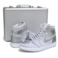 NIKE AIR JORDAN 1 HI OG CO.JP TOKYO 2020 neutral grey/metallic silver DA0382-029画像