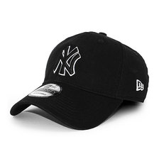 NEW ERA YORK YANKEES 9TWENTY STRAPBACK CAP BLACK NRNE11551542画像