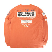 AVIREX LS MOON LANDING PATCH T-SHIRT ORANGE 6103530画像