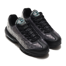 NIKE AIR MAX 95 BLACK/BLACK-AURORA GREEN-SMOKE GREY DA7735-001画像
