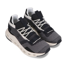 On Cloudnova Black/White 26-99677画像