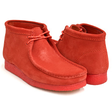 Clarks WALLABEE BOOT RED SUEDE 26154745画像