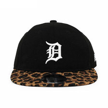 NEW ERA DETROIT TIGERS RC 9FIFTY SNAPBACK CAP BLACK LEOPARD FL12139558画像