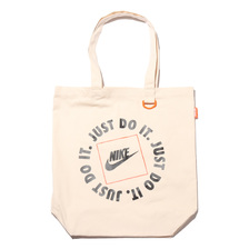 NIKE NK HERITAGE TOTE - GFX JDI NATURAL/NATURAL/BLACK CU9266-120画像