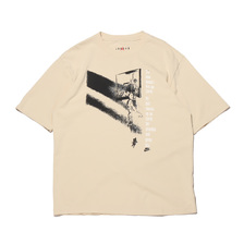 JORDAN BRAND AS M J FLT SS GRAPHIC CREW BEACH CV5109-275画像