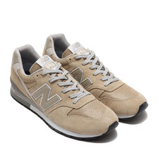 new balance CM996SHT BEIGE画像