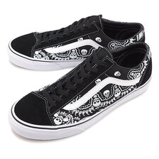 VANS BANDANA STYLE 36 BLACK/TRUE WHITE VN0A54F6D9S画像