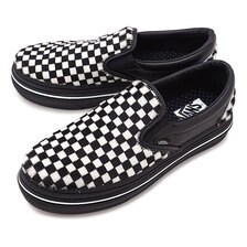VANS FURY SUPER COMFYCUSH SLIP-ON BLACK/WHITE VN0A4U1F50A画像