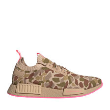 adidas NMD_R1 PK PALE NUDE/PALE NUDE/HYPER POP G57940画像